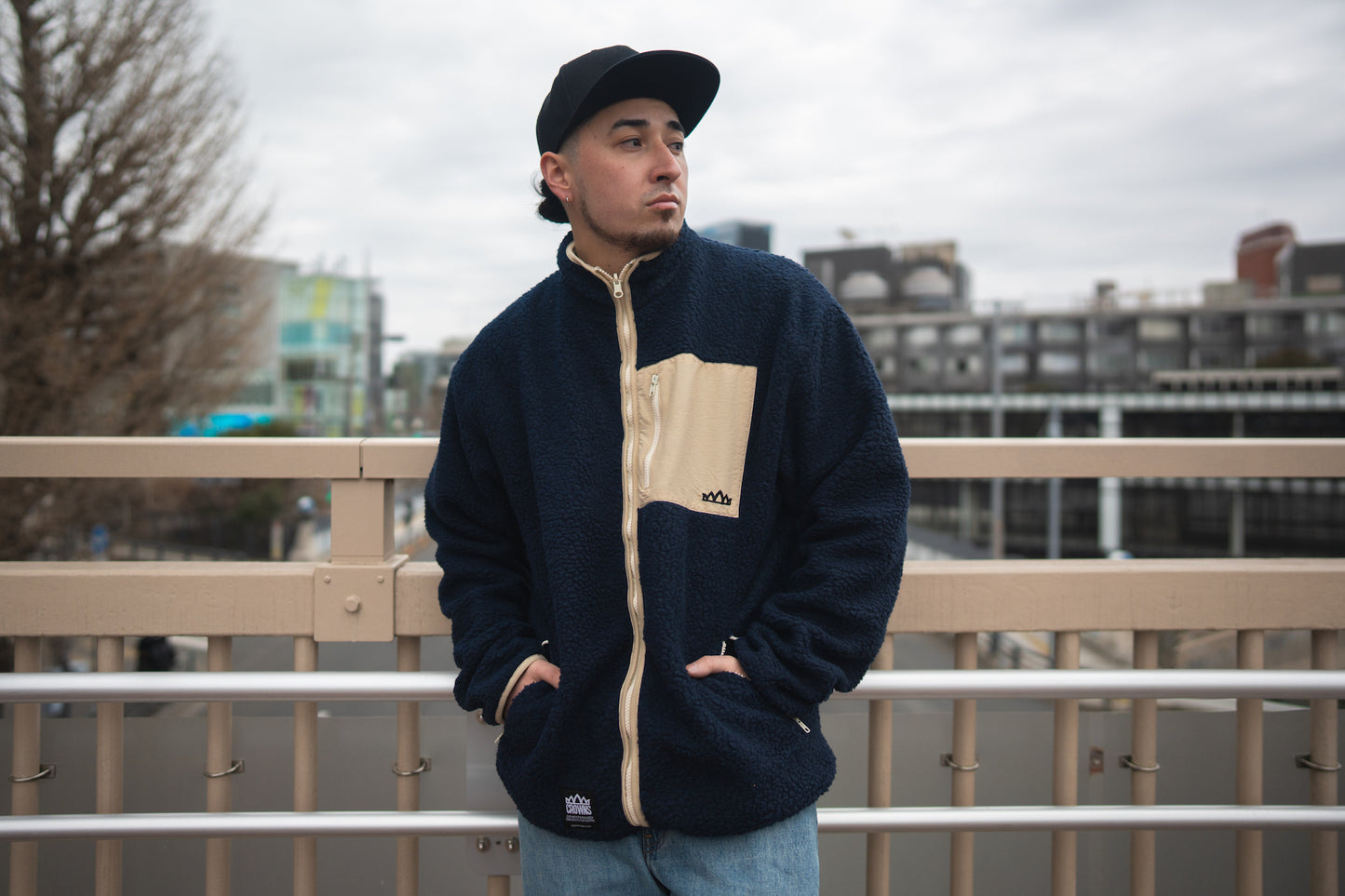 Solo Logo Reversible Sherpa Jacket - Calm Cream (Navy/ Cream)