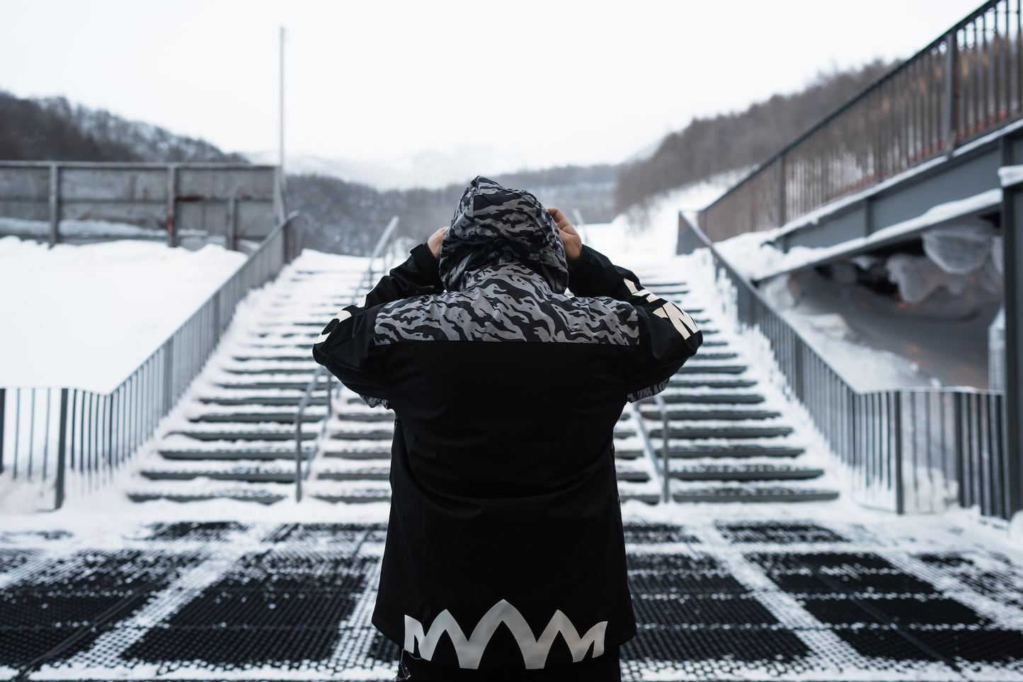 Solo Logo Premium Shell Jacket - Black w/ Tiger Camo