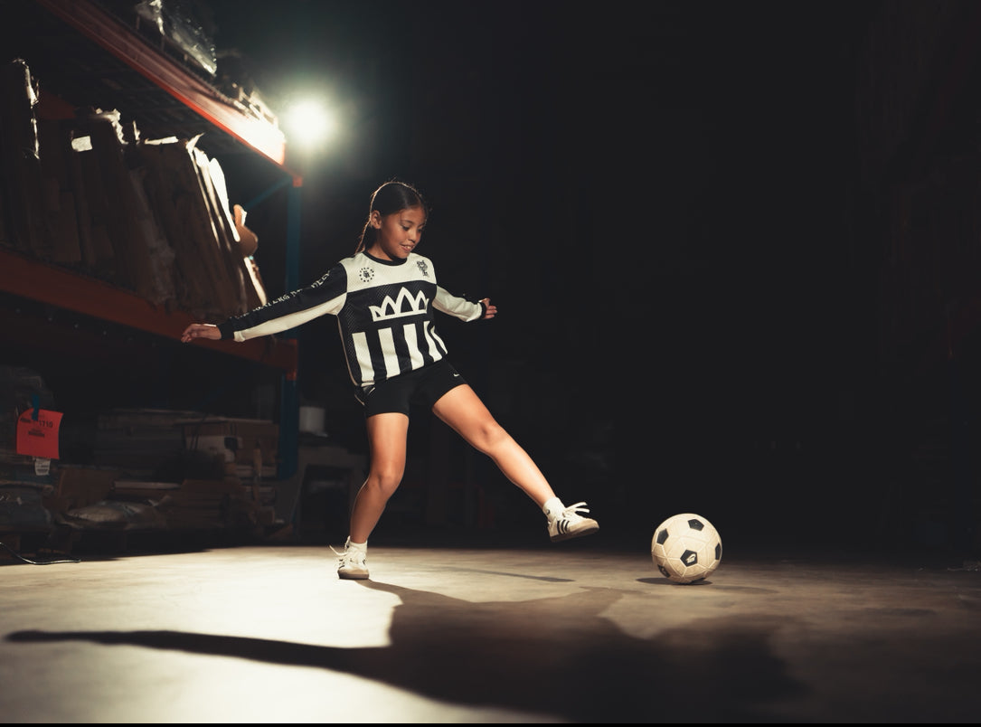 Newcastle Youth Mesh FC Long-sleeve Soccer Jersey - B/W