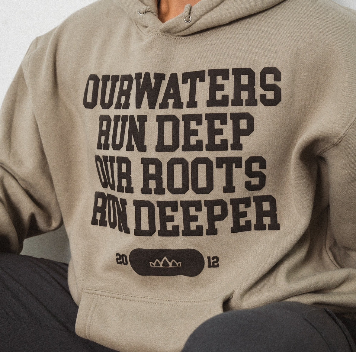 Deeper Roots Motto Hoodie - Comfy Concrete